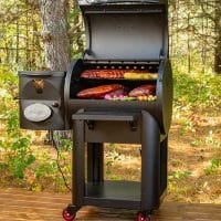 Louisiana Grills Founders Series Premier 800 LG800FP